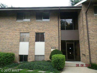 18611 Walkers Choice Rd unit 5, Montgomery Village, MD 20886 - photo 2
