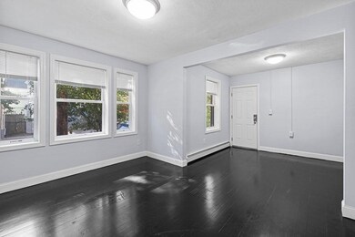 41 Harbor St unit 1, Salem, MA 01970 - photo 2