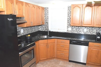 17 Worcester Rd, Sharon, MA 02067 - photo 4