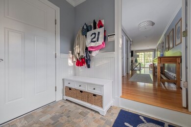 85 William St, South Dartmouth, MA 02748 - photo 3