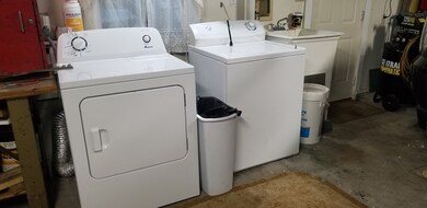 312 S Main St unit A, Hopedale, MA 01747 - photo 6