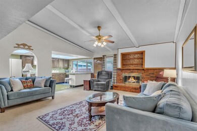 4205 Arbor Dr, Mesquite, TX 75150 - photo 4