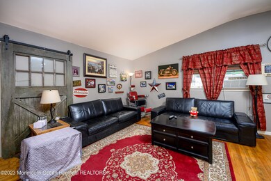 34_Brooktree_Rd
