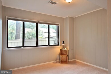 1815 Old Post Terrace, Woodbridge, VA 22191 - photo 4