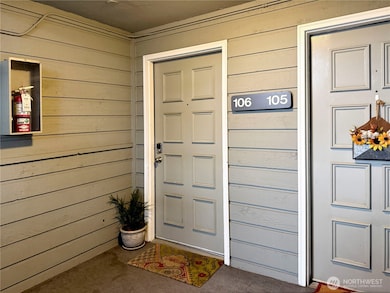 22215 6th Ave S unit 106, Des Moines, WA 98198 - photo 2