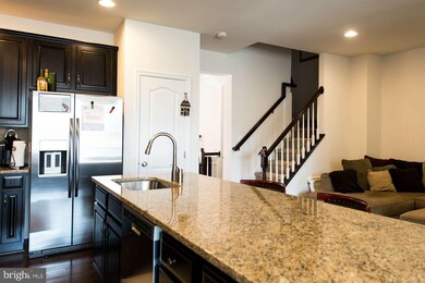 43277 Mitcham Square, Ashburn, VA 20148 - photo 4