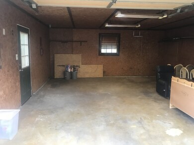 117 Davis St, Shelbyville, TN 37160 - photo 6