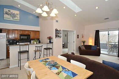 12946 Grays Pointe Rd unit C, Fairfax, VA 22033 - photo 5