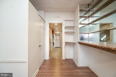 1022 Birch St, Reading, PA 19604 - photo 5