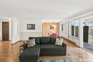 Living Open to Dining