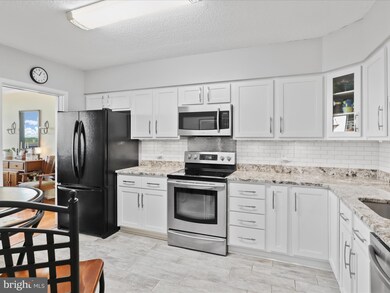 Skyline Square North and South unit 1309 S, Falls Church, VA 22041 - photo 2