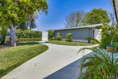 Inside Courtyard w/Garage access