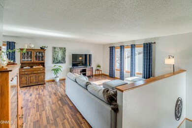 3151N19thSt_0016