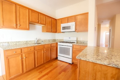 29-33 Highland Ave unit 3, Fitchburg, MA 01420 - photo 4