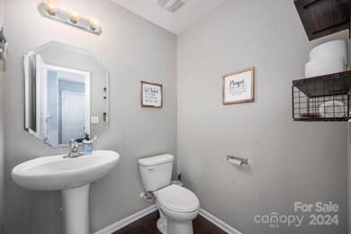 111 Quail Springs Rd, Statesville, NC 28677 - photo 4