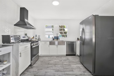 4110 N Central Ave, Tampa, FL 33603 - photo 2