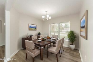 4 - Formal Dining Space - Virtually Stag