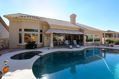Backyard Pool & Spa!