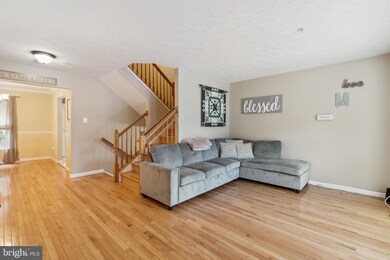 9544 Oakhurst Dr, Columbia, MD 21046 - photo 3