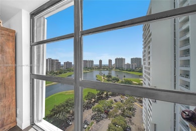 Delvista Towers Condominium unit 1813, Miami, FL 33180 - photo 4