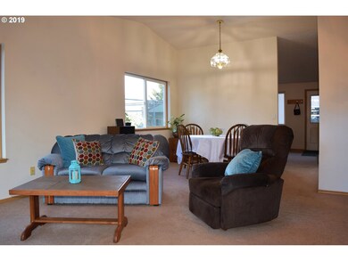 Living Room/Dining Room