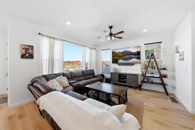 8252 W Cascade View Way, Magna, UT 84044 - photo 7