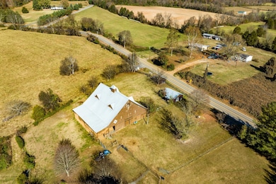 1208 Highway 81 N (17 of 126)