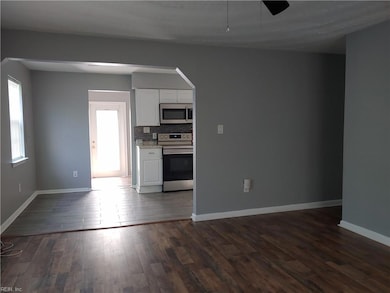 2510 Graham St, Portsmouth, VA 23704 - photo 4