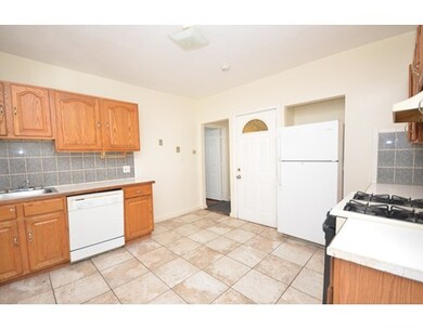 135 Charles St, Waltham, MA 02453 - photo 2