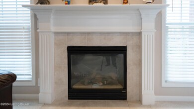 4406 Stone Lakes Drive-78