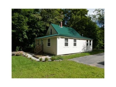 8 Benson Ct, Mechanic Falls, ME 04256 - photo 4