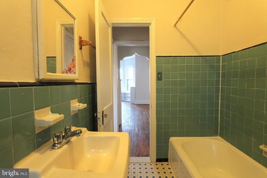 5313 Baynton St unit 2-B, Philadelphia, PA 19144 - photo 7