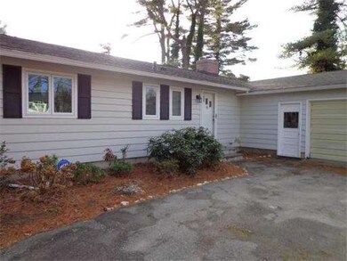 4 E Edgewater Dr, Wareham, MA 02571 - photo 2
