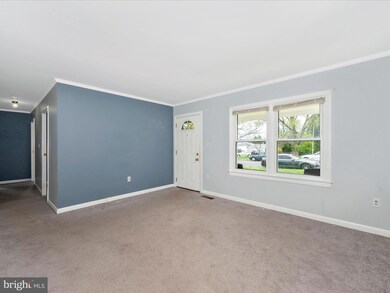 337 Walgrove Rd, Reisterstown, MD 21136 - photo 6