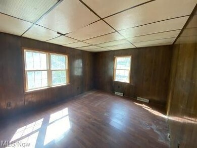 16024 Samuel St, East Liverpool, OH 43920 - photo 6