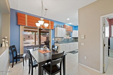 18576 N Summerbreeze Way, Surprise, AZ 85374 - photo 5