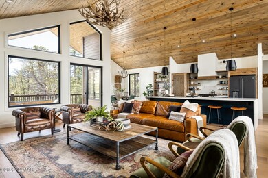 3021 E Snowberry Loop -1