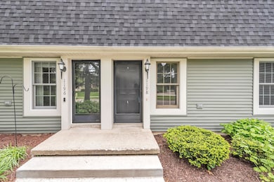1198-chartwell-carriage-way-n-east-lansi