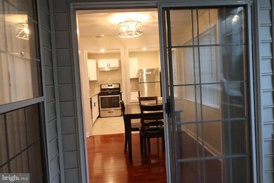 8242 Catbird Cir unit 8242A-101, Lorton, VA 22079 - photo 5