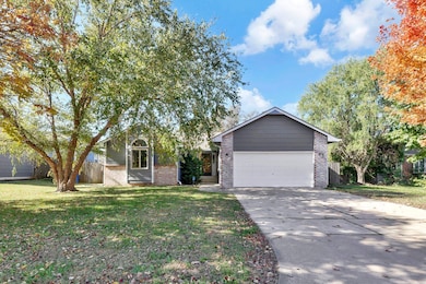 1843 S Red Oaks St, Wichita, KS 67207 - photo 3