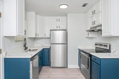 9-web-or-mls-54 W Audrey Dr NW-14
