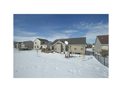 2603 Summerwood Ct SW, Cedar Rapids, IA 52404 - photo 2