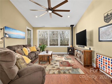 26 Meeting St, Asheville, NC 28803 - photo 4