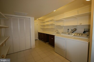 4330 39th St N, Arlington, VA 22207 - photo 6