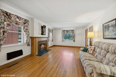 1250 Balmoral Ave, Westchester, IL 60154 - photo 2