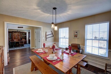 7 Dining Room
