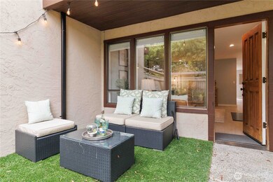 2011 42nd Ave E unit 5, Seattle, WA 98112 - photo 4