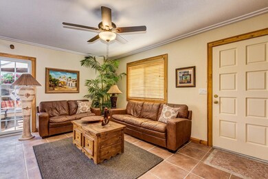 852 E Cochise Dr unit A, Phoenix, AZ 85020 - photo 4