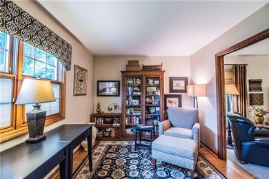 3145 Krueger Rd, North Tonawanda, NY 14120 - photo 2