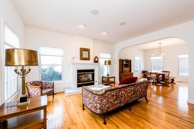 Concord Row-107